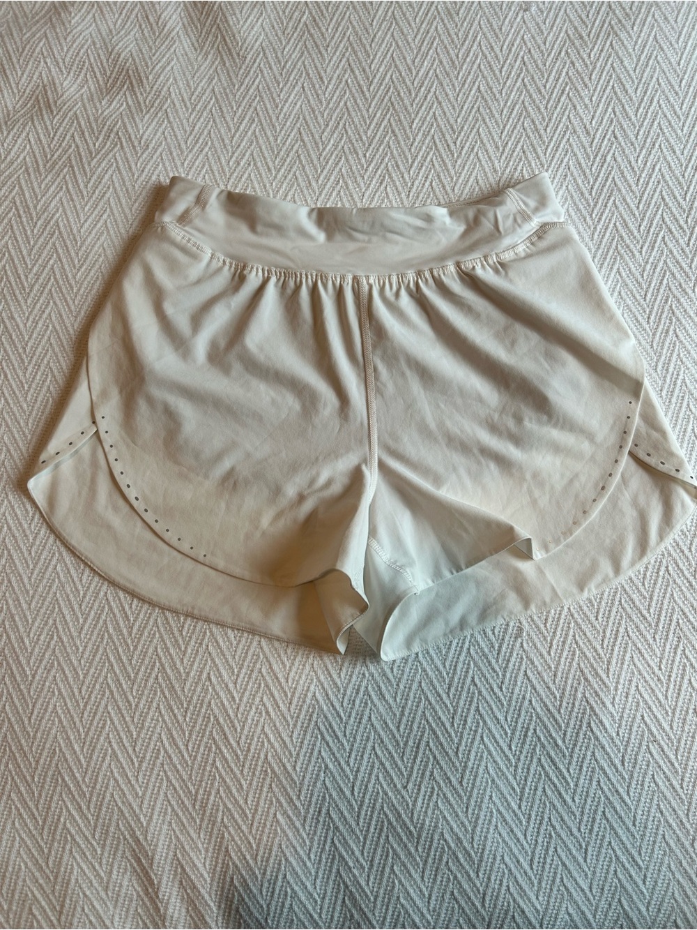 Lululemon Find Your Pace Shorts
